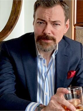 Meet your Posher, Eric